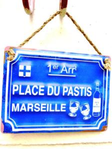 la plaque en fer Marseille